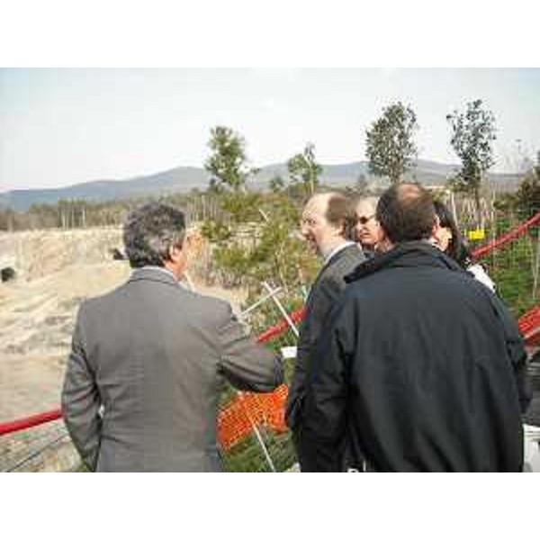 Riccardo Riccardi (Assessore regionale Mobilità, Energia ed Infrastrutture di Trasporto) a Duino Aurisina. (Duino Aurisina 04/04/09)