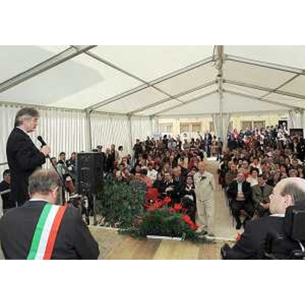 Renzo Tondo (Presidente Friuli Venezia Giulia) e Vladimir Kosic (Assessore regionale Salute) all'inaugurazione del Centro di salute mentale di Gemona del Friuli. (Gemona del Friuli 09/04/09)
