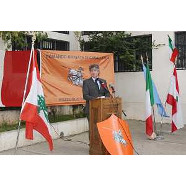 Renzo Tondo (Presidente Friuli Venezia Giulia) a Yanuh in Libano. (Yanuh 30/04/09)