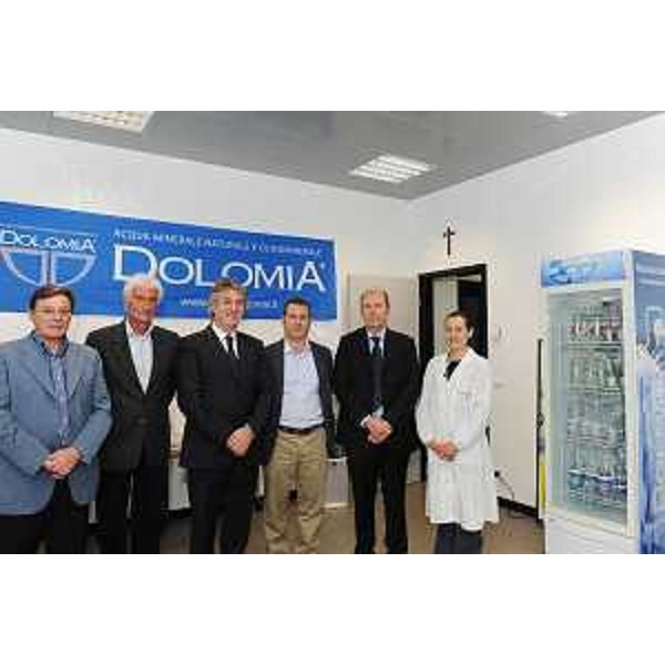 Renzo Tondo (Presidente Friuli Venezia Giulia) visita lo stabilimento dell'Acqua Dolomia a Cimolais. (Cimolais 07/05/09)