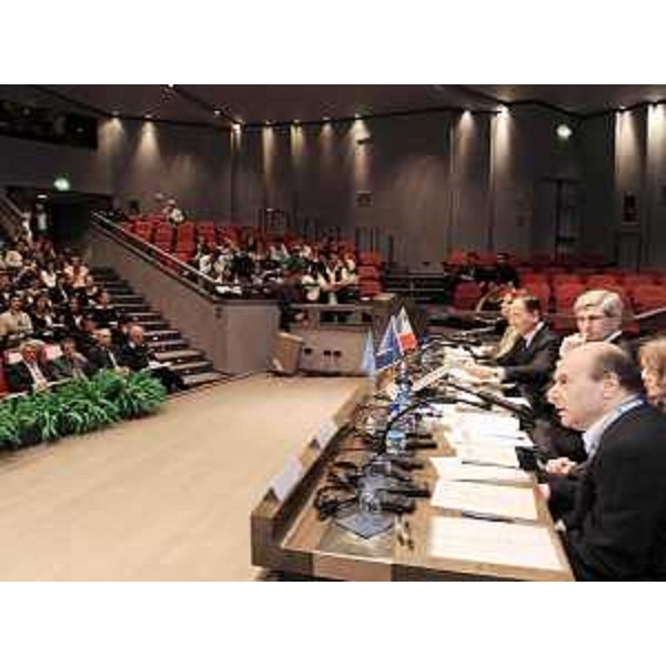 Vladimir Kosic (Assessore regionale Salute e Protezione sociale) alla conferenza internazionale "Confini e salute pubblica", a Gorizia. (Gorizia 15/05/09)