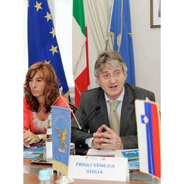 Renzo Tondo (Presidente Friuli Venezia Giulia) durante l'incontro della Commissione dirigenti della Comunità di lavoro Alpe Adria, a Trieste. (Trieste 20/05/09)
