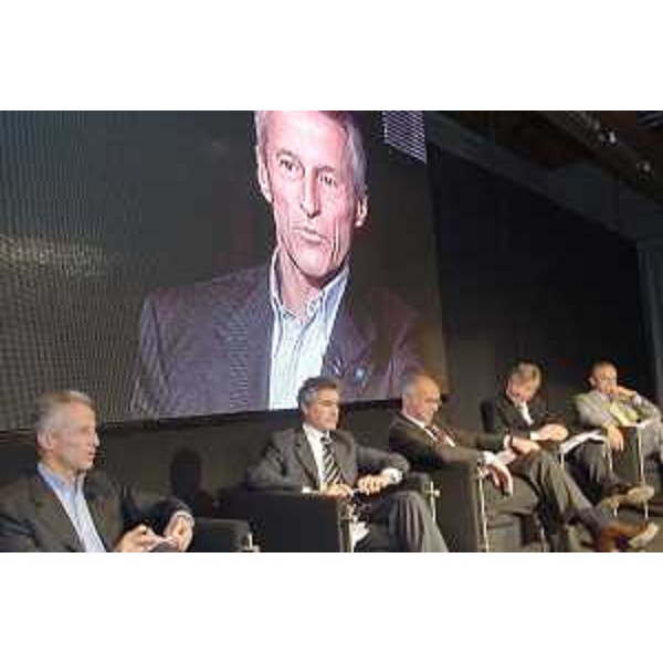 Riccardo Illy (Presidente Regione Friuli Venezia Giulia) ritratto durante il Suo intervento alla Tavola Rotonda "Giornate Danieli 2006". (Butrio (UD) 21/10/06)