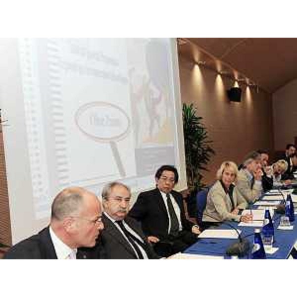 Renzo Tondo (Presidente Friuli Venezia Giulia) e Stefania Craxi (Sottosegretario Affari esteri) al convegno "Conferenza regionale sulla cooperazione allo sviluppo e il partenariato internazionale", a Udine. (Udine 19/06/09)