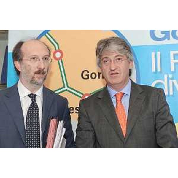 Renzo Tondo (presidente Friuli Venezia Giulia) con Riccardo Riccardi (assessore regionale Mobilità, Trasporto, Protezione Civile). (Gorizia, 16/07/09)