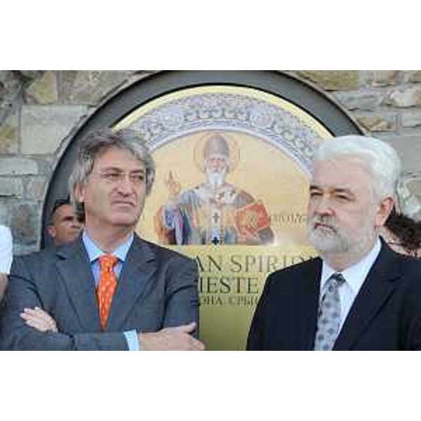 Renzo Tondo (presidente Friuli Venezia Giulia) con Mirko Cvetkovic (primo ministro Serbia) in occasione dell'inaugurazione di una mostra. (Trieste, 16/07/09)
