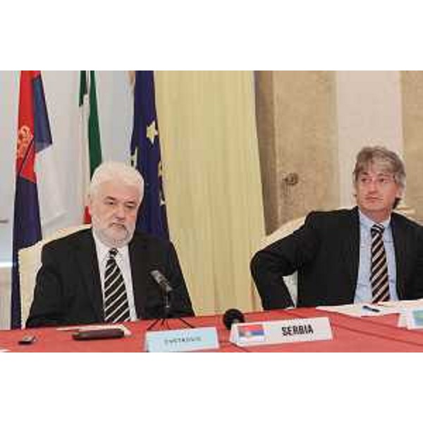 Renzo Tondo (presidente Friuli Venezia Giulia) con Mirko Cvetkovic (primo ministro di Serbia) durante l'incontro svoltosi a Trieste. (Trieste, 17/07/09)