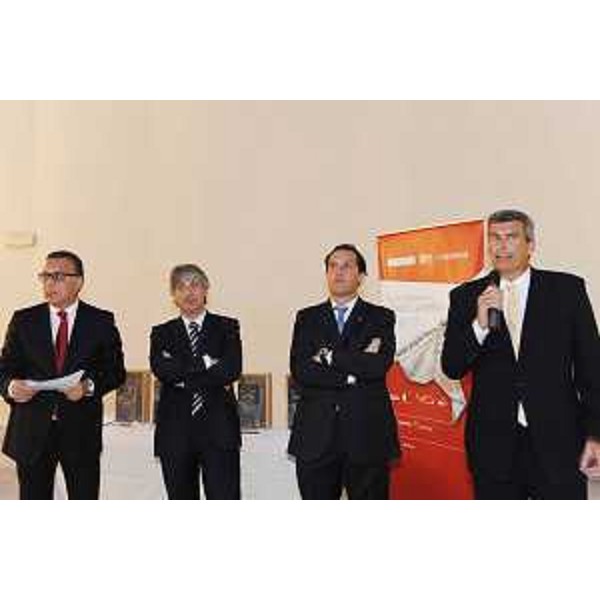 Renzo Tondo (presidente Friuli Venezia Giulia), Roberto Menia (Sottosegretario all'Ambiente), Giovanni Marzini (caporedattore RAI FVG) ed Enzo Angiolini (presidente Fondazione Luchetta, Ota, D'Angelo) durante la cerimonia di premiazione del Premio Luchetta 2009. (Trieste, 19/07/09)