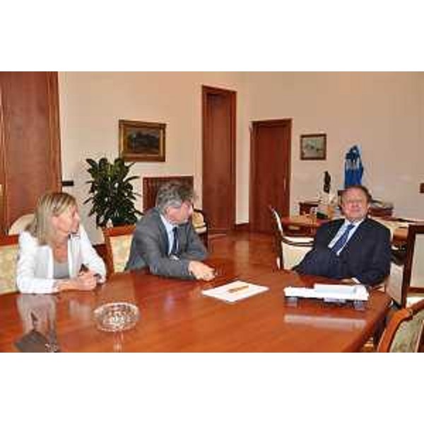 Sandra Savino (Assessore regionale Risorse economiche e finanziarie), Renzo Tondo (Presidente Friuli Venezia Giulia) e Altero Matteoli (Ministro Infrastrutture e Trasporti). (Roma 03/09/09) 