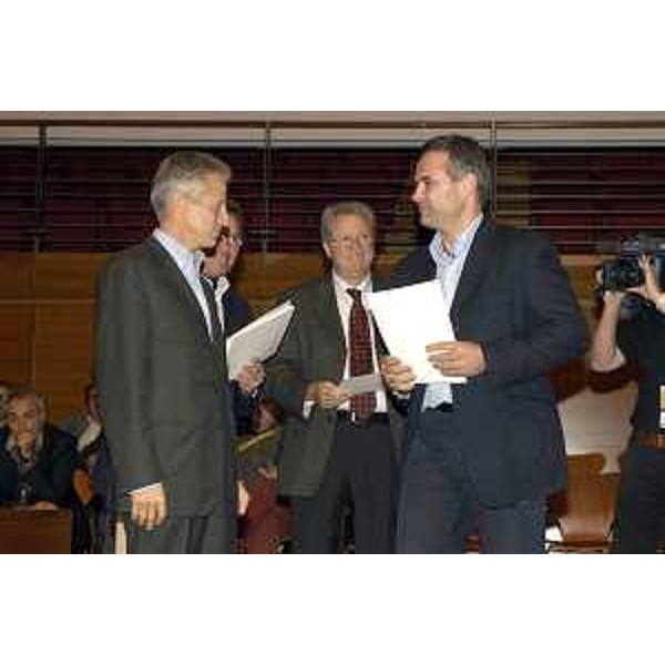 Riccardo Illy (Presidente Regione Friuli Venezia Giulia) ritratto durante le premiazioni dei Vini d'Italia 2007 al Salone del Gusto di Torino (Torino 28/10/06)
