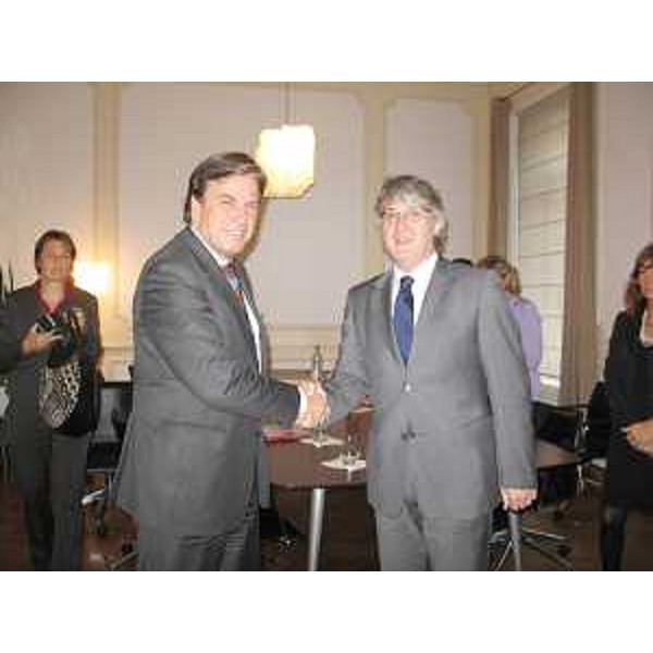 Franz Voves (Governatore Stiria) e Renzo Tondo (Presidente Friuli Venezia Giulia) nella sede della Regione FVG a Bruxelles. (Bruxelles 07/10/09)