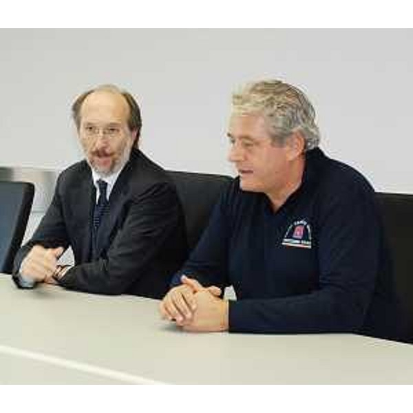 Riccardo Riccardi (Assessore regionale Mobilità, Energia e Infrastrutture di Trasporto, delegato Protezione civile) e Guglielmo Berlasso (Direttore centrale Protezione civile FVG). (Palmanova 30/10/09)