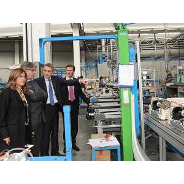 Emma Marcegaglia (Presidente Confindustria) e Renzo Tondo (Presidente Friuli Venezia Giulia) visitano lo stabilimento Marcegaglia di Fontanafredda. (Fontanafredda 16/11/09)