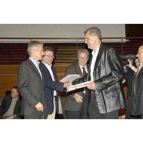 Riccardo Illy (Presidente Regione Friuli Venezia Giulia) ritratto durante le premiazioni dei Vini d'Italia 2007 al Salone del Gusto di Torino (Torino 28/10/06)