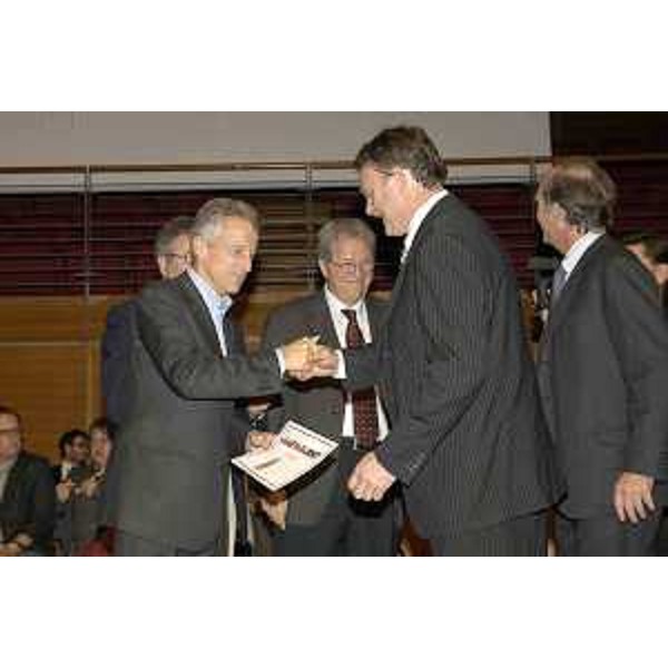 Riccardo Illy (Presidente Regione Friuli Venezia Giulia) ritratto durante le premiazioni dei Vini d'Italia 2007 al Salone del Gusto di Torino (Torino 28/10/06)