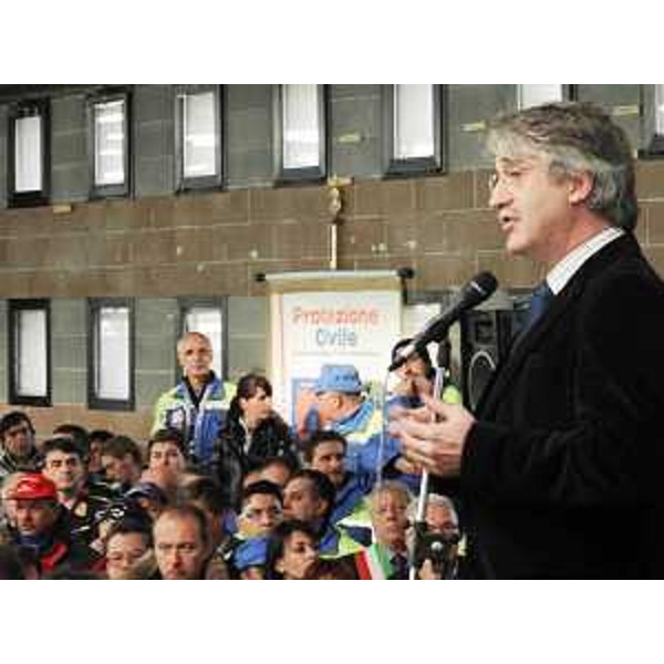 Renzo Tondo (Presidente Friuli Venezia Giulia) alla dodicesima "Giornata del Volontario di Protezione civile". (Torreano di Martignacco 05/12/09)