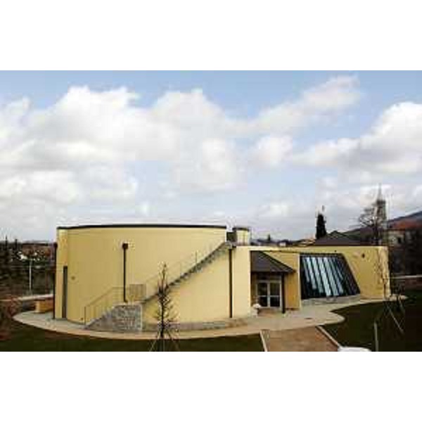 L'edificio del Centro didattico e naturalistico di Basovizza - Località Basovizza 224, 34149 Basovizza (TS).