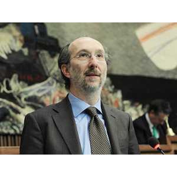 Riccardo Riccardi (Assessore regionale Mobilità e Infrastrutture di Trasporto, delegato Protezione civile) in Consiglio regionale. (Trieste 03/02/10)