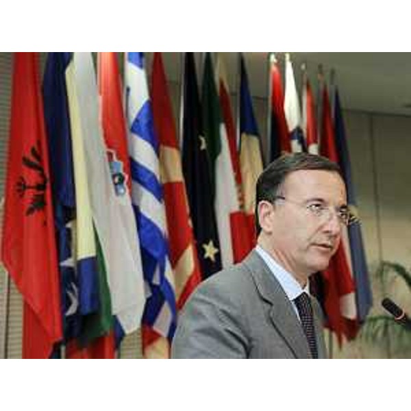 Franco Frattini (Ministro italiano Affari esteri) al forum "Gli scenari dello sviluppo dell'area Adriatico-Balcanica". (Gorizia 08/03/10)
