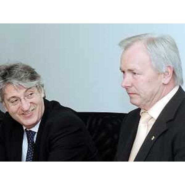 Renzo Tondo (Presidente Friuli Venezia Giulia) e Gerhard Doerfler (Presidente Carinzia) nel corso dell'International Desk. (Gorizia 08/03/10)