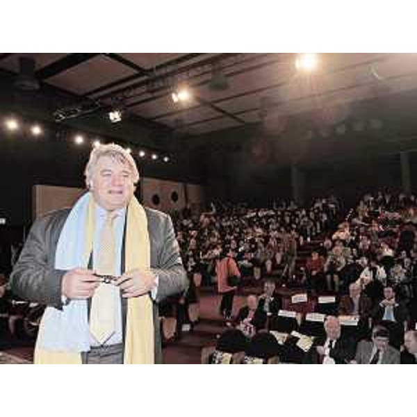 Elio De Anna (Assessore regionale Sport) alla cerimonia di consegna delle Aquile dello Sport, nell'Auditorium Concordia della Provincia di Pordenone. (Pordenone 15/03/10)