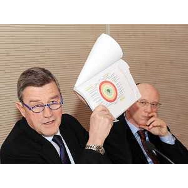 Ferruccio Fazio (Ministro Salute) e Francesco Cobello (Direttore Azienda Ospedaliero - Universitaria "Ospedali Riuniti" Trieste) all'Ospedale di Cattinara - AOU "Ospedali Riuniti" Trieste. (Trieste 16/03/10)