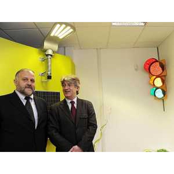 Giovannino Bearzi (Presidente Atena FVG) e Renzo Tondo (Presidente Friuli Venezia Giulia). (Amaro 19/03/10)