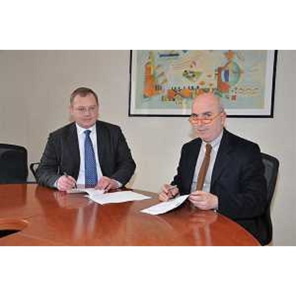 Andrea Garlatti (Assessore regionale Funzione pubblica) e Renzo Turatto (Capo Dipartimento Digitalizzazione ed Innovazione tecnologica - Ministero pubblica Amministrazione e Innovazione). (Roma 23/03/10)