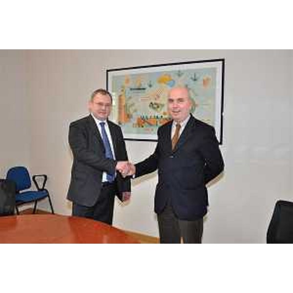 Andrea Garlatti (Assessore regionale Funzione pubblica) e Renzo Turatto (Capo Dipartimento Digitalizzazione ed Innovazione tecnologica - Ministero pubblica Amministrazione e Innovazione). (Roma 23/03/10)