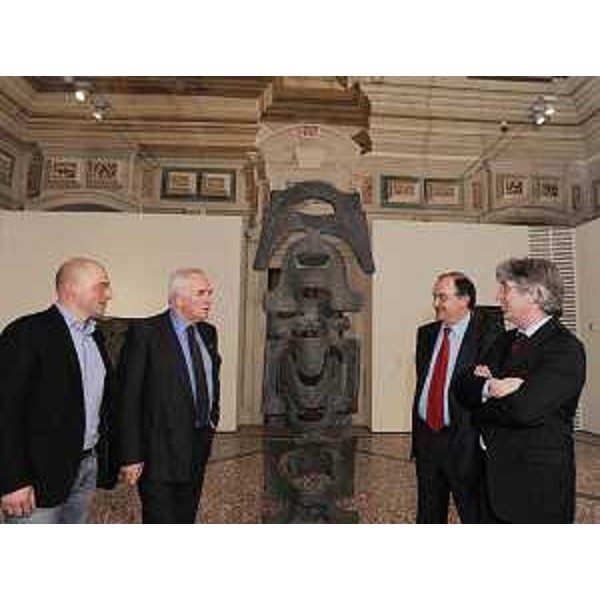 Marco Goldin (Curatore mostra), Enzo Cainero (Commissario straordinario Azienda speciale Villa Manin), Roberto Molinaro (Assessore regionale Cultura) e Renzo Tondo (Presidente Friuli Venezia Giulia) all'inaugurazione della mostra dei Fratelli Basaldella a Villa Manin. (Villa Manin 26/03/10)