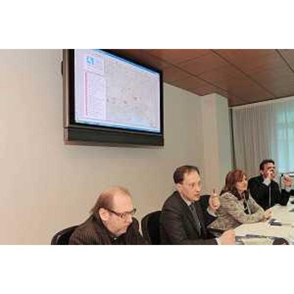 Loris Tramontin (Azalea Promotion) e Luca Ciriani (Vicepresidente FVG e Assessore regionale Attività produttive) in conferenza stampa di presentazione di "Music&Live" 2010. (Udine 31/03/10)