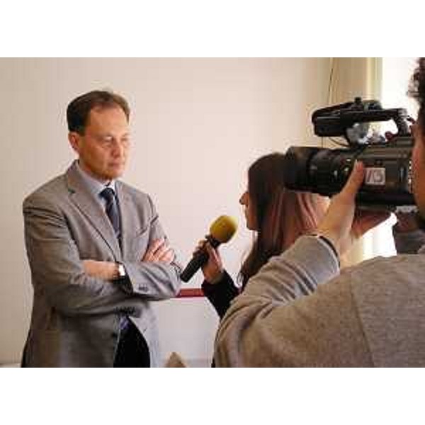 Luca Ciriani (Vicepresidente FVG e Assessore regionale Attività produttive) al termine della conferenza stampa sui nuovi criteri di contribuzione del Fondo di Rotazione per le Iniziative Economiche-FRIE. (Trieste 01/04/10) 