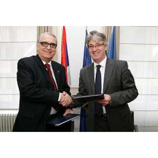 Rajko Kuzmanovic (Presidente Repubblica Srpska) e Renzo Tondo (Presidente Comunità di Lavoro Alpe Adria e Presidente Friuli Venezia Giulia). (Bruxelles 13/04/10)