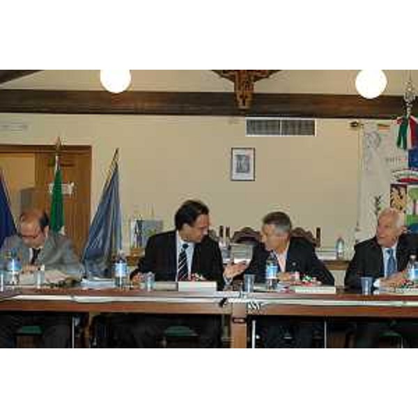Seduta della Giunta Regionale tenutasi a Pavia di Udine. (Pavia di Udine 07/11/06)