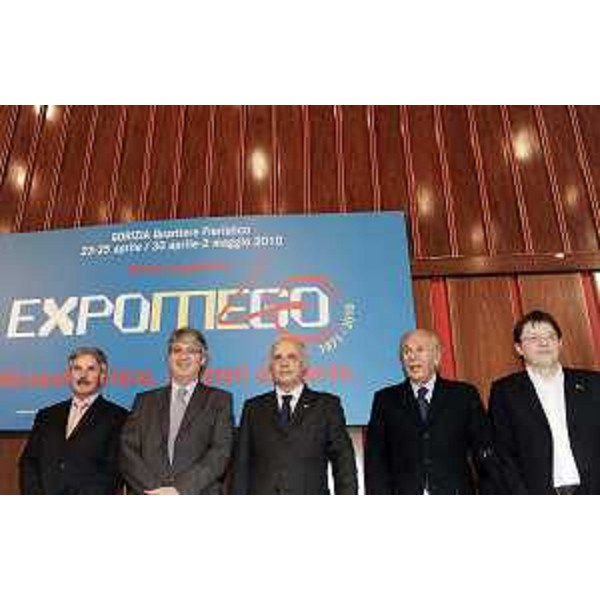 Renzo Tondo (Presidente Friuli Venezia Giulia) inaugura la 40a edizione della campionaria Expomego insieme a Ettore Romoli (Sindaco Gorizia) ed Enrico Gherghetta (Presidente Provincia Gorizia). (Gorizia 23/04/10)