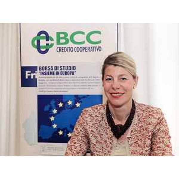 Federica Seganti (Assessore regionale Relazioni internazionali e comunitarie) nel corso della sottoscrizione della convenzione tra BCC e Regione FVG. (Trieste 06/05/10)