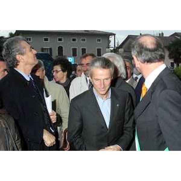 Riccardo Illy (Presidente Regione Friuli Veneizia Giulia) con Francesco Rutelli (Vicepresidente del Consiglio e Ministro per i Beni e le Attività Culturali) ritratti in occasione dell'inconrto per il rilancio di Aquileia (Aquileia 20/11/06)