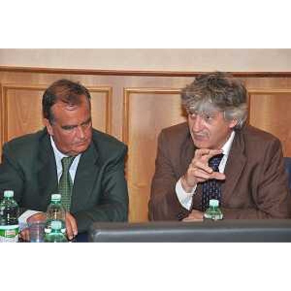 Renzo Tondo (Presidente della Regione Friuli Venezia Giulia) e l’on. Roberto Calderoli (Ministro per la Semplificazione normativa). (Roma, 22/07/2010) 