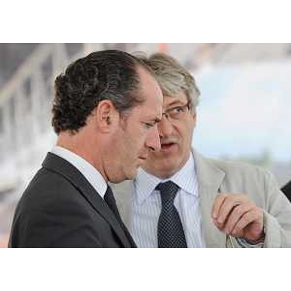 Luca Zaia (Presidente Veneto) e Renzo Tondo (Presidente Friuli Venezia Giulia) all' "apertura tecnica" della A28. (Porcia 30/07/10)