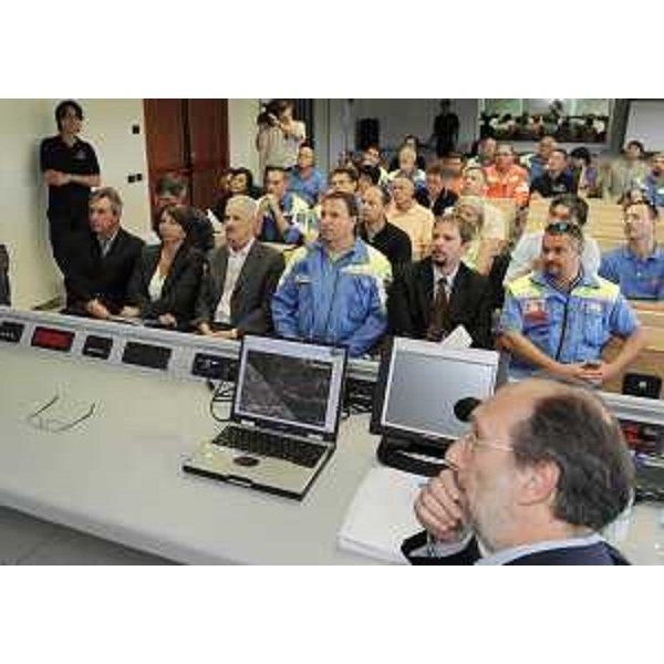 Riccardo Riccardi (Assessore regionale Protezione civile) nel corso della presentazione del Piano antincendi per il Carso di Trieste e Gorizia e per Lignano e Grado. (Palmanova 06/08/10)