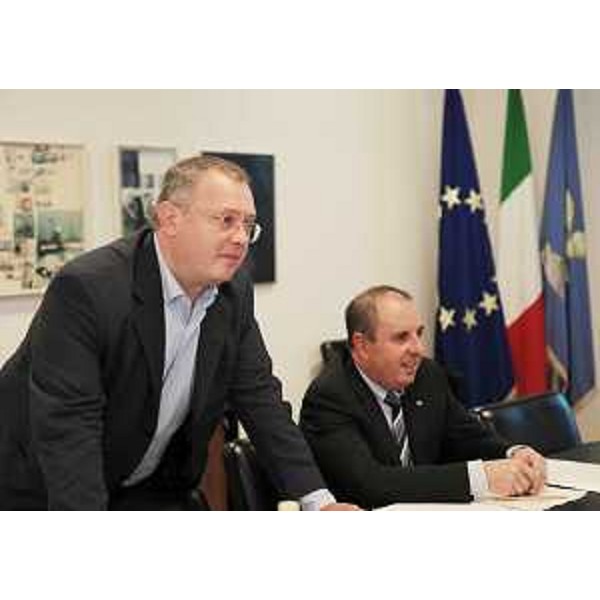 Andrea Garlatti (Assessore regionale Funzione pubblica) e Claudio Violino (Assessore regionale Risorse agricole, naturali e forestali) nel corso della riunione della Giunta regionale. (Udine 02/09/10)