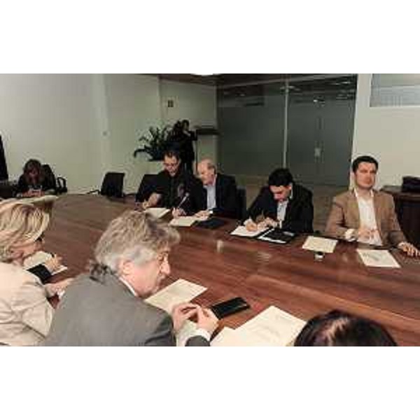 Renzo Tondo (Presidente Friuli Venezia Giulia) al tavolo di confronto con le organizzazioni sindacali. (Udine 22/09/10)