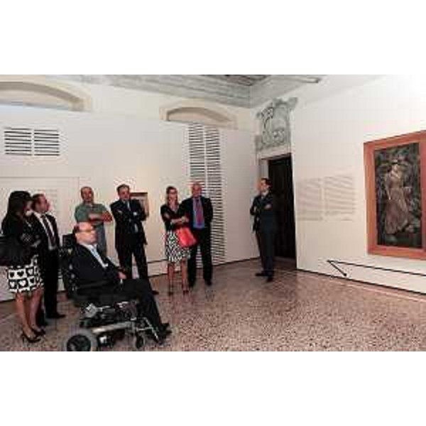 A.Brandi, C.Violino, V.Kosic, M.Goldin, R.Molinaro, F.Seganti, E.Cainero e L.Ciriani in una sala della mostra "Munch e lo Spirito del Nord. Scandinavia nel secondo Ottocento", nel corso dell'inaugurazione, a Villa Manin. (Passariano 24/09/10)