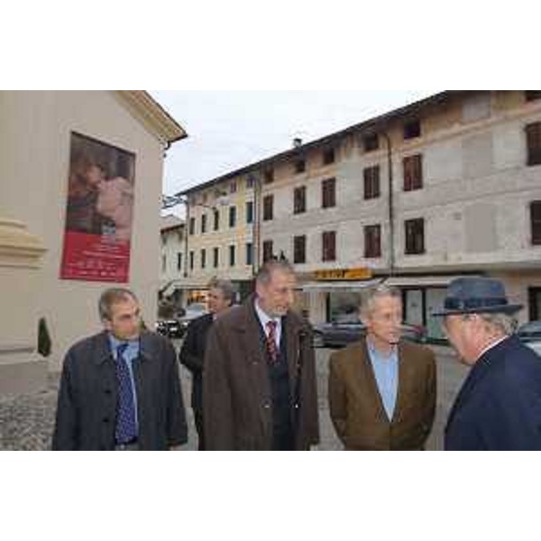 Riccardo Illy (Presidente Regione Friuli Venezia Giulia) a San Vito al Tagliamento in occasione della visita alla mostra dedicata a Pomponio Amalteo. (San Vito al Tagliamento 24/11/06)
