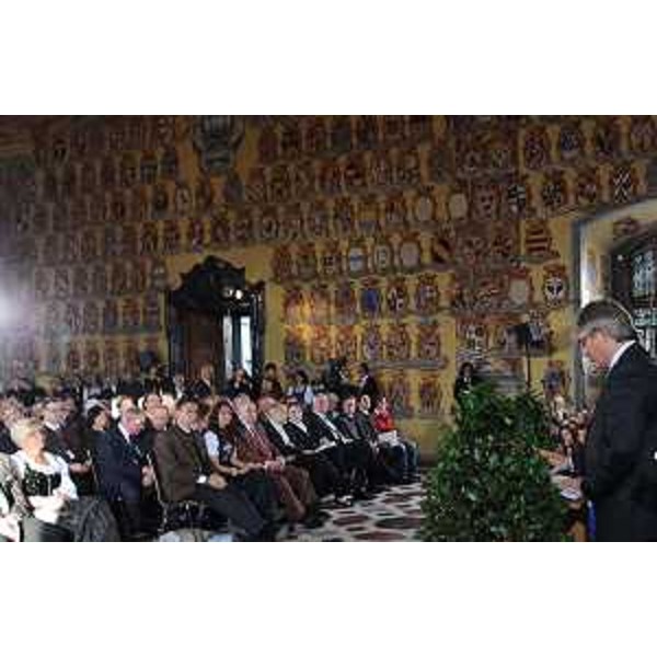 Renzo Tondo (Presidente Friuli Venezia Giulia) interviene alla cerimonia d'avvio della celebrazione ufficiale del 90° anniversario del plebiscito con cui la città di Klagenfurt e la Carinzia nel 1920 scelsero di rimanere sotto l'Austria. (Klagenfurt 08/10/10)