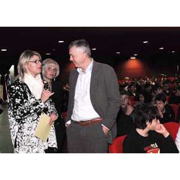 Federica Seganti (Assessore regionale Sicurezza) al convegno "Disagio giovanile e sicurezza del territorio" al Teatro Pasolini di Cervignano. (Cervignano del Friuli 15/10/10)