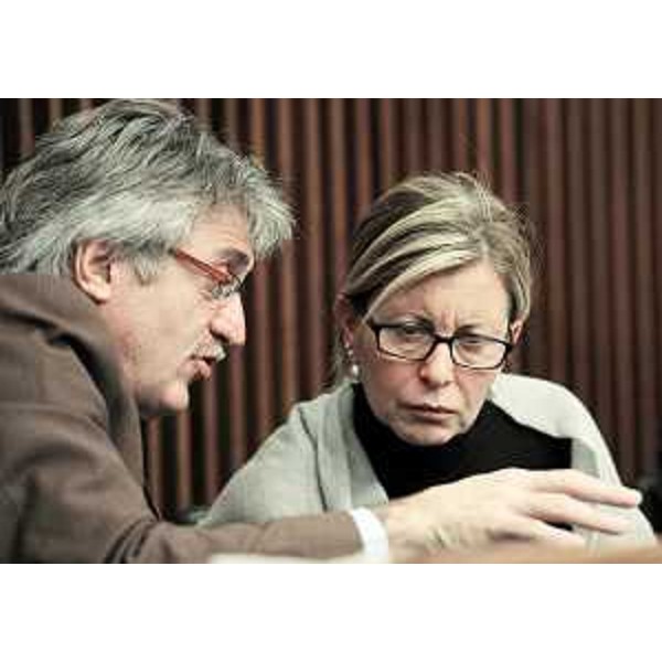 Renzo Tondo (Presidente Friuli Venezia Giulia) e Sandra Savino (Assessore regionale Finanze, Patrimonio e Programmazione) nel corso dell'audizione consiliare convocata dalla I e dalla V Commissioni consiliari, in Consiglio regionale. (Trieste 19/10/10)