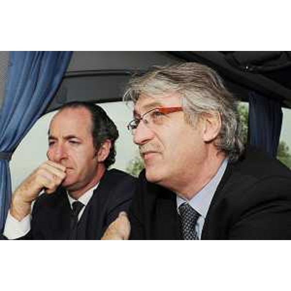 Luca Zaia (Presidente Veneto) e Renzo Tondo (Presidente Friuli Venezia Giulia) all'apertura dell'A28. (Pordenone 23/10/10)