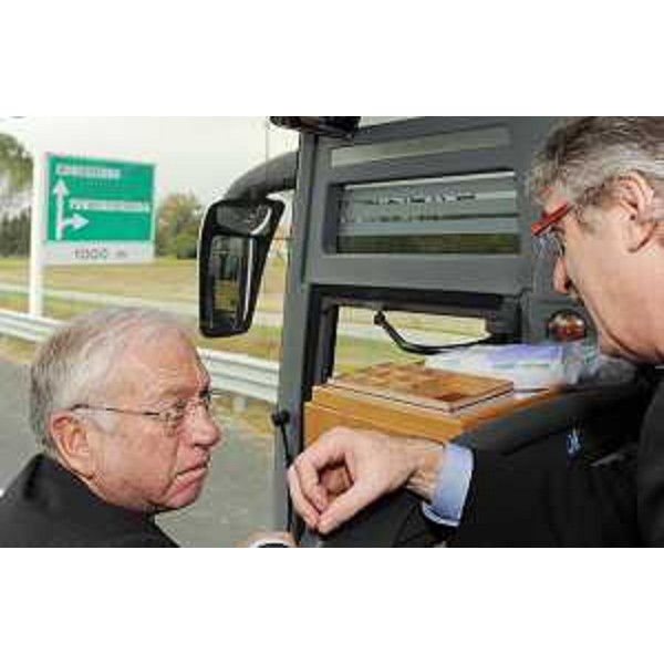Emilio Terpin (Presidente Autovie Venete) e Renzo Tondo (Presidente Friuli Venezia Giulia) all'apertura dell'A28. (Pordenone 23/10/10)