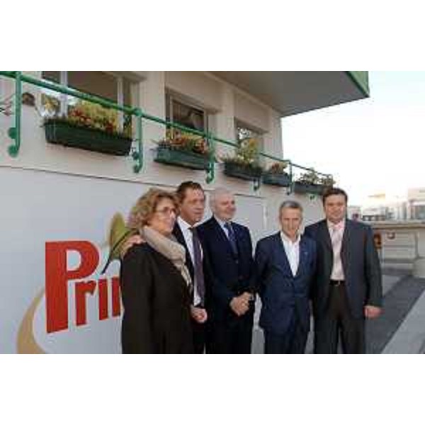 Riccardo Illy (Presidente Regione Friuli Venezia Giulia) con Enzo Marsilio (Assessore regionale alle risorse agricole, naturali, forestali e montagna) all'inaugurazione del Prosciuttificio "Principe" a S. Daniele. (San Daniele del Friuli 30/11/06)